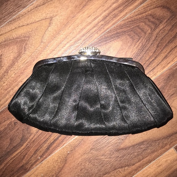 Satin Clutch - Picture 2 of 6